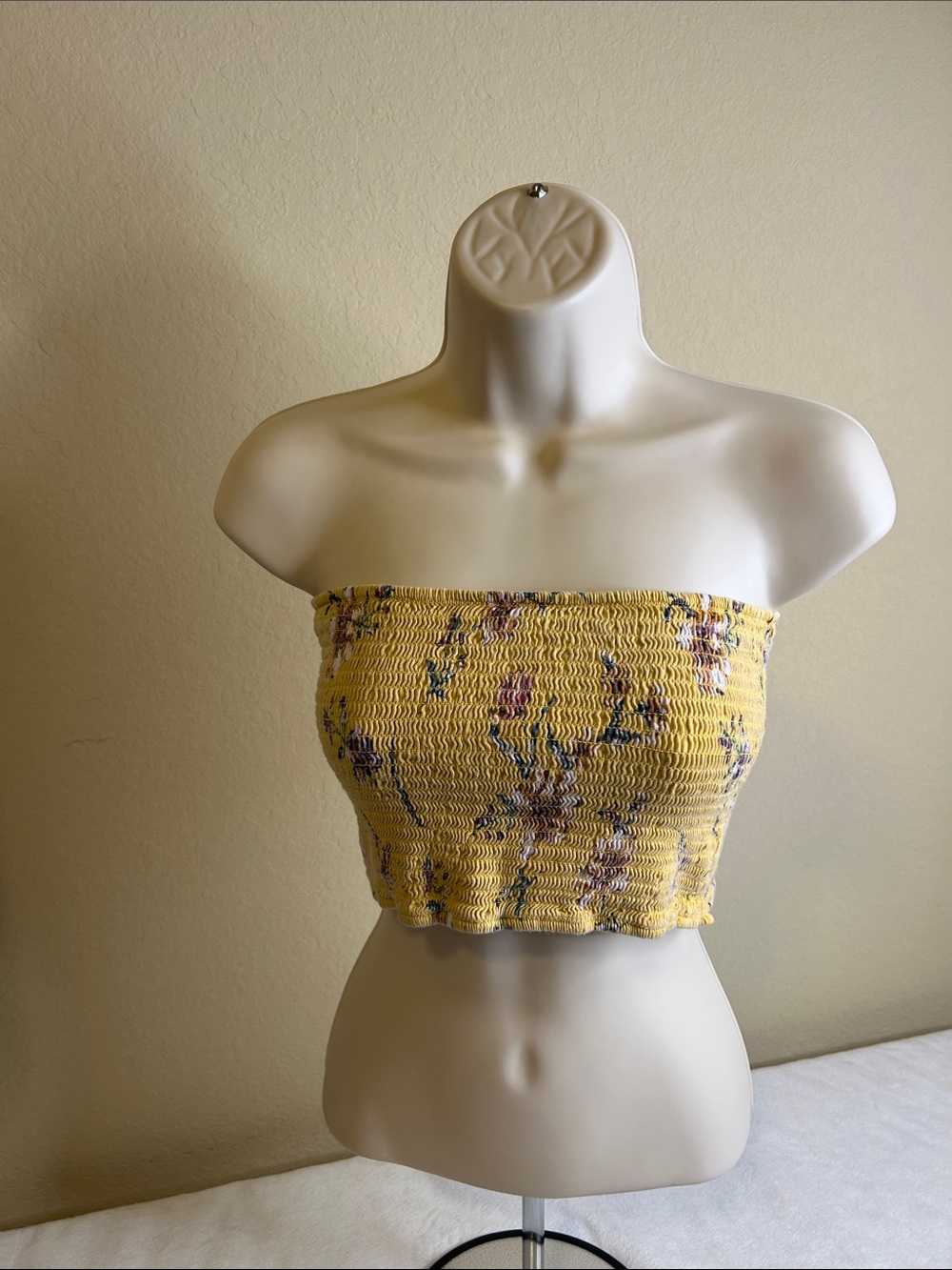 ME TO WE Yellow Floral Smocked Tube Top
Size Small